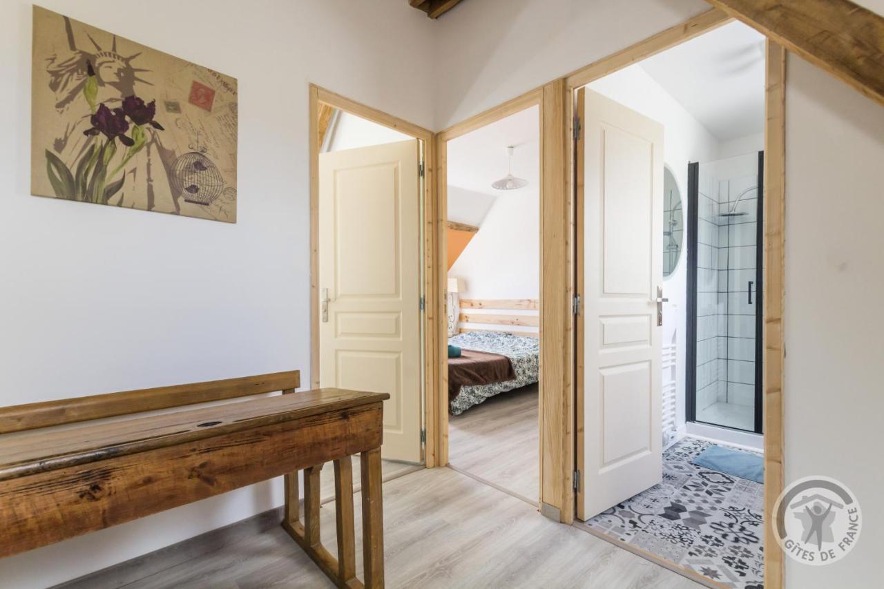Bed and Breakfast Le jardin des fées Savigny-le-Vieux Esterno foto